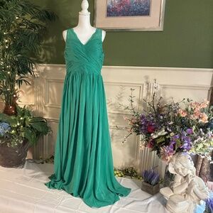 Long green chiffon with lace shoulder straps